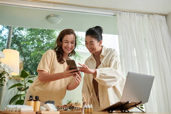 Quelles approches pour intégrer efficacement le feedback client dans l'évolution de votre produit ?